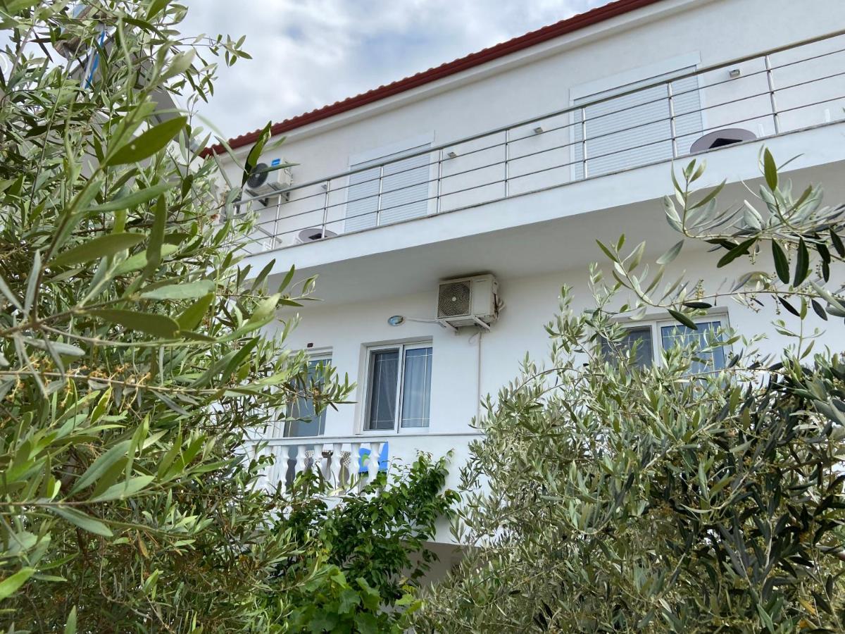 Villa Agimi Εξαμίλιο Εξωτερικό φωτογραφία